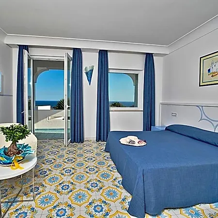 Hotel Villa Miralisa-3